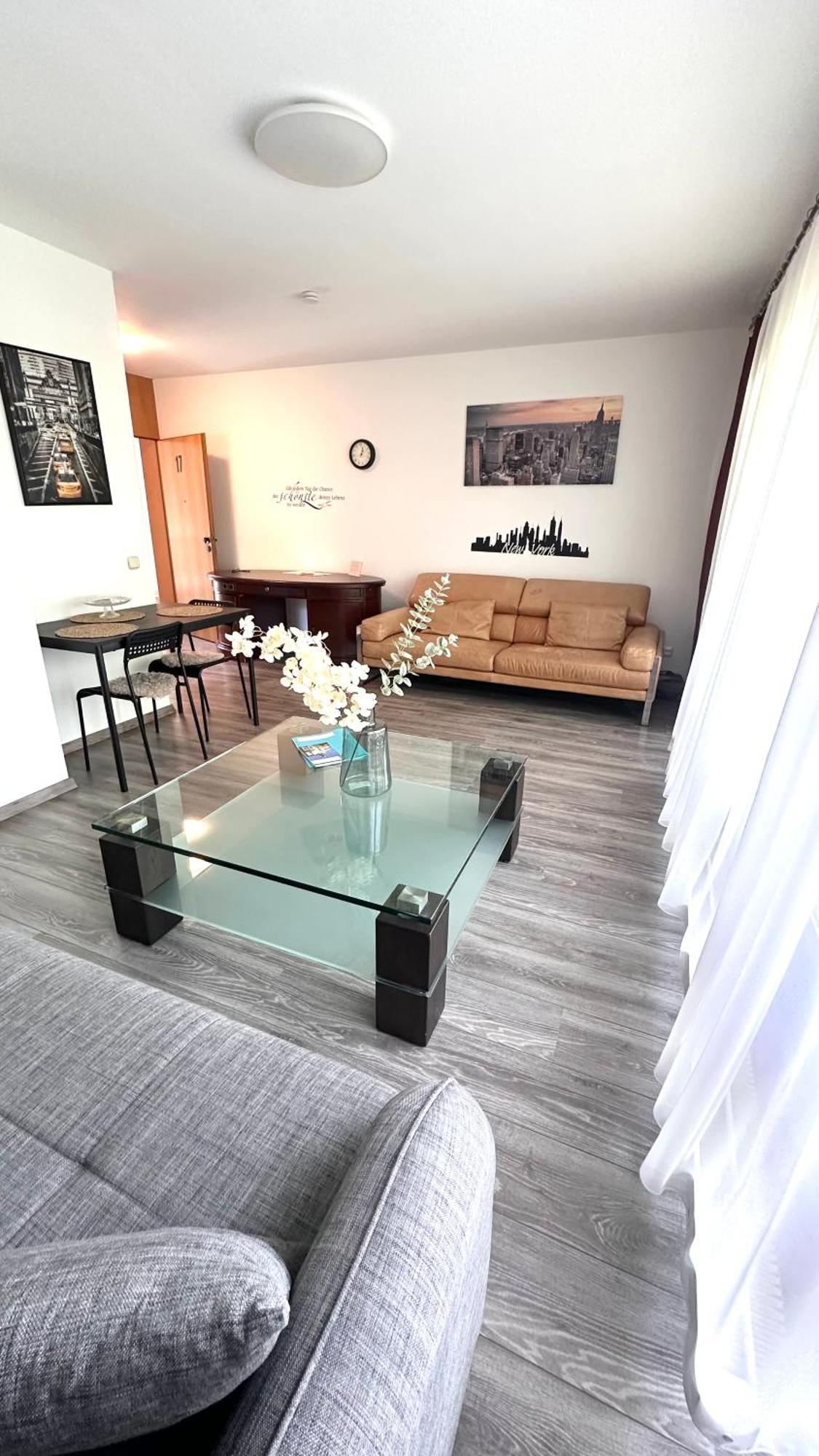Apartment Sweet 17